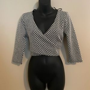 Houndstooth Crop Top (L)